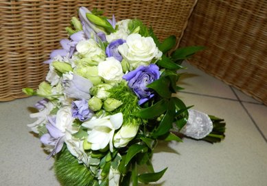 Букет С9694 - Салон цветов Сеть флористических мастерских Цветы Элита