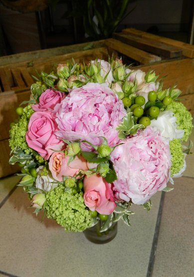 Букет С9696 - Салон цветов Сеть флористических мастерских Цветы Элита