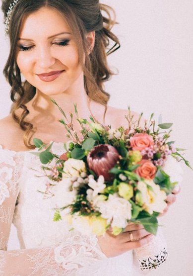 Букет С9708 - Салон цветов Сеть флористических мастерских Цветы Элита